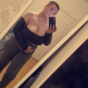 Chloee chloeelou02 OnlyFans