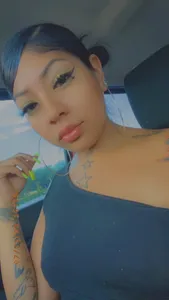 Champgne ⛓ Tatted Fat Pussy Juicy Booty xochampagnexo OnlyFans