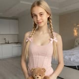Cute small Lona 😇💫 OnlyFans avatar