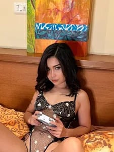 Amy Tan amytanofficial OnlyFans