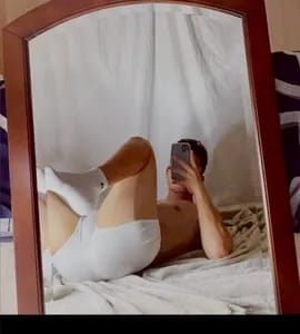 Adrian Casty adri.casty22 OnlyFans