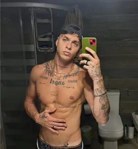 James jamesscott OnlyFans