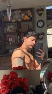 Max Hernández maxhernadezz OnlyFans