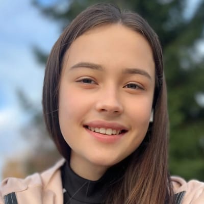 Lill Li 🍓  liliiiiiii18 OnlyFans