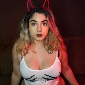 Salem's Video Club 🦇 salemharlow OnlyFans