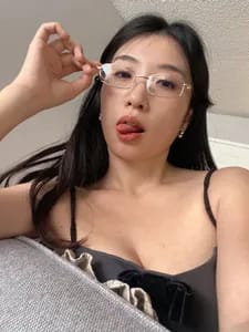 Juicy Asian Doll juicy_asian_doll OnlyFans