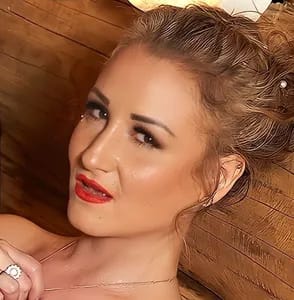 LaraDeniceV.I.P. laradenice_vip OnlyFans