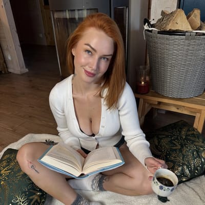 𝐒𝐜𝐚𝐫𝐥𝐞𝐭 | 𝐑𝐞𝐝 𝐃𝐫𝐚𝐠𝐨𝐧 🐲🔥 redheadragonmodel OnlyFans