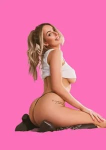 HONEY 🍯 Naughty wife next door honeyybrooksvip OnlyFans