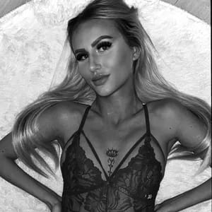 Jasmin Stenroos 🐰 jasminiida OnlyFans