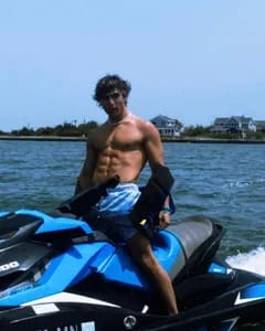 Zac Knight zacknightt OnlyFans