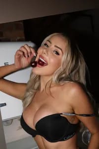 Bonnie Brown VIP 💦 bonniebrownvip OnlyFans