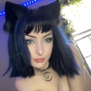 Blue ♥ COSPLAY GIRL 😈  lavenderthief OnlyFans