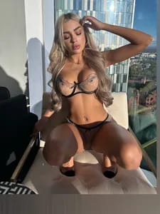 alaskaclarke OnlyFans