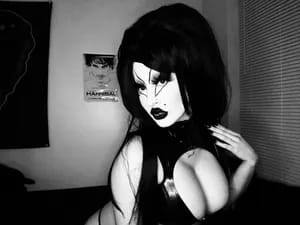 🖤 ℳ𝒶𝓂𝒾ℯ ℋ𝒶𝒹ℯ𝓈 🖤 mamiehades OnlyFans