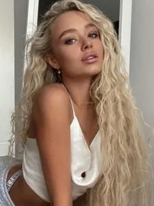 Goddess KISS AI 🖤💍 goddess_kiss OnlyFans