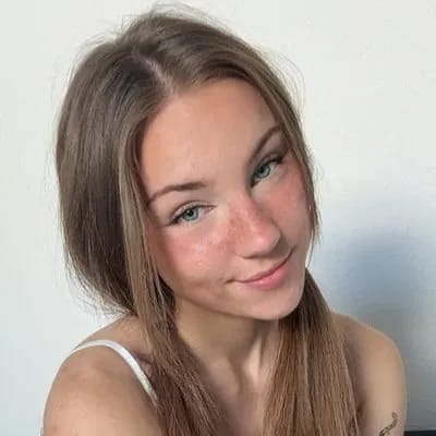 Anya 🖤 anyalacey OnlyFans