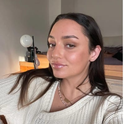 19 y/o virgin💋 goddesskalia OnlyFans