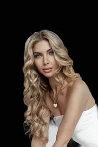 𝓚𝓪𝓹𝓲𝓽𝓸𝓵𝓲𝓷 𝓕𝓻𝓪𝓷𝓬 🥰 𝒸𝓊𝓉𝑒 𝒷𝓁𝑜𝓃𝒹𝑒 🙋🏼‍♀️ kapitolin OnlyFans