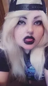 🌙🖤Chubby Goth Girlfriend🖤💦 onechubbywitch OnlyFans