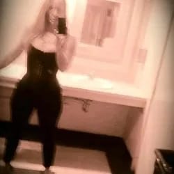 sara swirls saraswirls OnlyFans