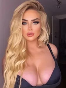 KellyMilana - Naughty Freaky Blonde Girl kellymilana OnlyFans