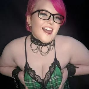 🖤Britney💖GOTH😈GAMER😘COLLEGE🥵BBW🆓Breed me emopink69 OnlyFans
