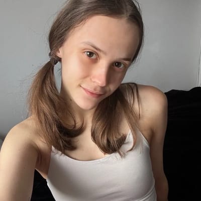 🍩 S M A L L 🍼 N I K A 🍩