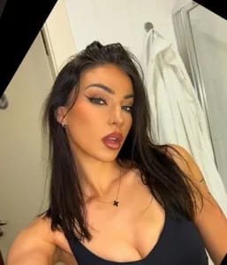 Cleo 🍑 cleo_x OnlyFans