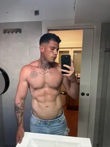 Alex alexitops OnlyFans