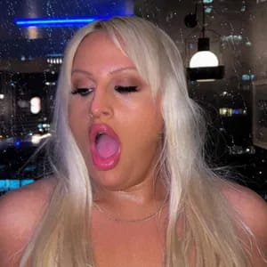 Naomi 😈 naomiplatinum OnlyFans