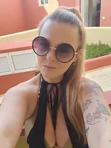 Charleigh essex charleigh-essex OnlyFans