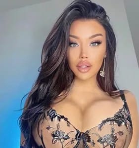 𝐂𝐨𝐜𝐨 𝐑𝐨𝐬𝐞 🌹 chloeroseuk OnlyFans