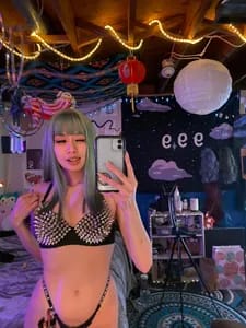 Your friendly abg stripper babygirlvi OnlyFans