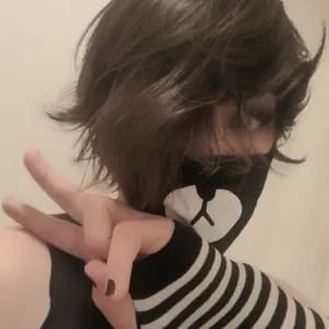 QBB queerbunnybabe OnlyFans