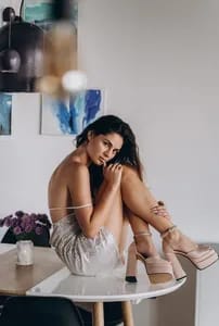 Emi born emi_born OnlyFans