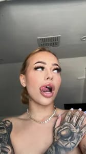 Karis🍓 karisgunner OnlyFans