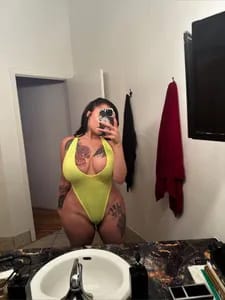 Sara Gold ✨😈 SEXT NOW 💌 WELCOME HOME iamsaragold OnlyFans