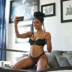 Frank frankiiy_ OnlyFans