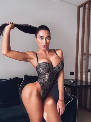 Elena 🌶 Spicy Beauty elena_buttyb OnlyFans