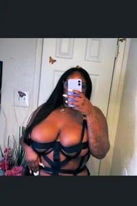 Queen DeepThroat shegobblesdick OnlyFans