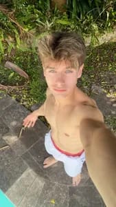 Lloyd boyaussiee OnlyFans