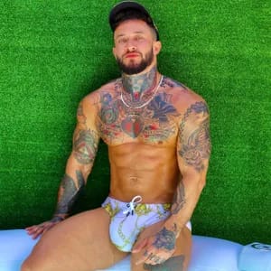 Lawrence London FREE lawrenceloadedxfree OnlyFans