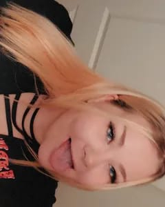 Chloe🤍 curvy_chick10 OnlyFans