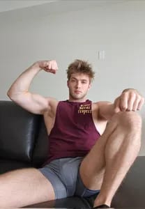 Bradley musclebrad OnlyFans