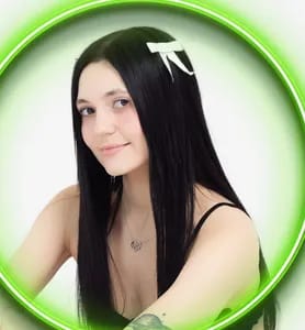 𝒦𝒶𝓇𝒾 🍓 Your favourite baby girl💕 kari.i OnlyFans