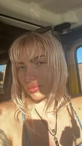 FREE TREAT DM ME 🎁 kiraforbes OnlyFans