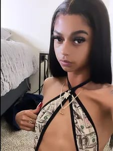 Barely Legal 😋💦 ms.barelylegal OnlyFans