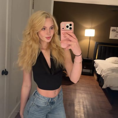 𝓪𝓵𝓲𝓬𝓮 OnlyFans profile