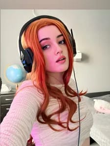 Eva 🦊 elf_eva OnlyFans